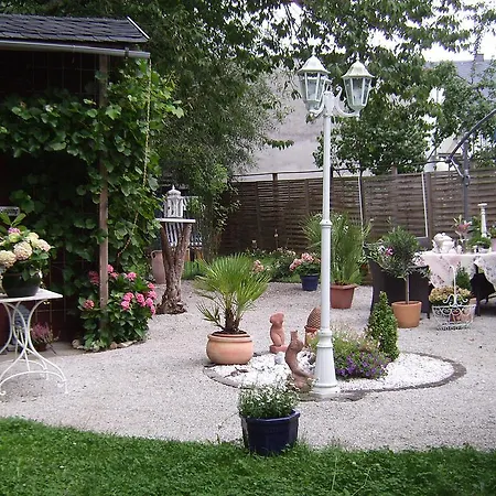 Romantikzimmer Im Antiquariat Ubytování v soukromí *